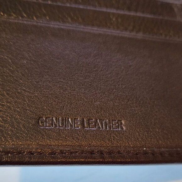 Perry Ellis Leather Bifold Wallet Dark Brown - Picture 6 of 11